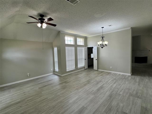 Foto del edificio - 711 Cottonwood Bend Dr