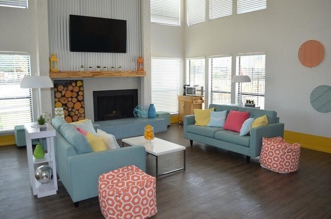 Foto del edificio - 4299 Pleasant Run Rd