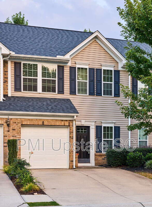 Photo - 457 Woodbark Ct
