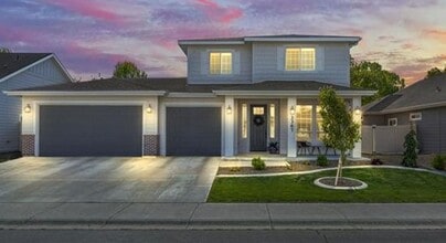 Building Photo - 3367 N Sirocco Ave