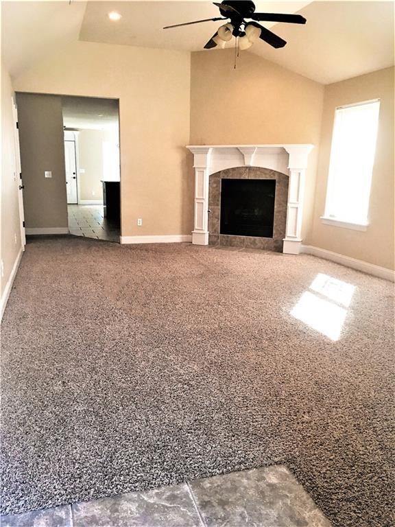 Foto del edificio - 2896 W Old Farmington Rd