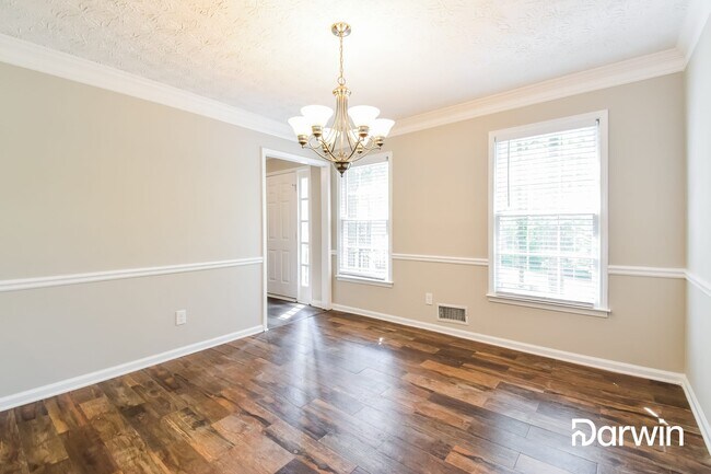 Building Photo - 2820 Spring Ridge Cir