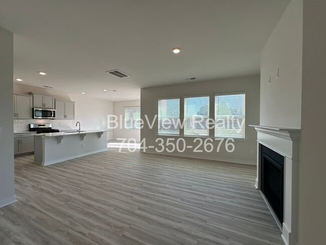 Building Photo - 12129 Lady Bell Dr