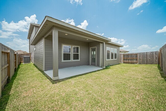 Foto del edificio - 18818 Frost Ridge Dr