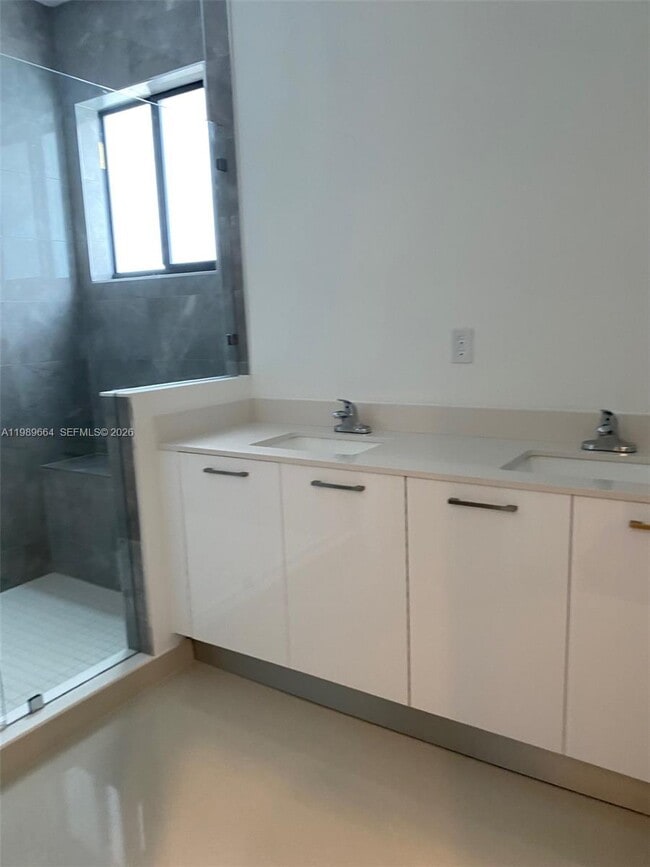 Foto del edificio - 13633 SW 157th Pl