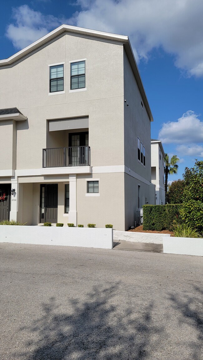 Building Photo - 12968 Brandon Coates Dr
