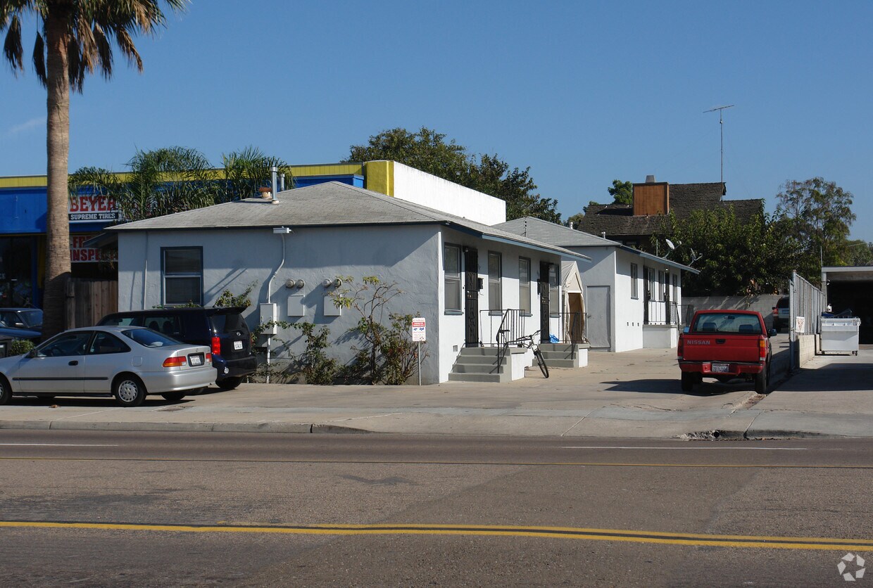 Primary Photo - 1057 3rd Ave