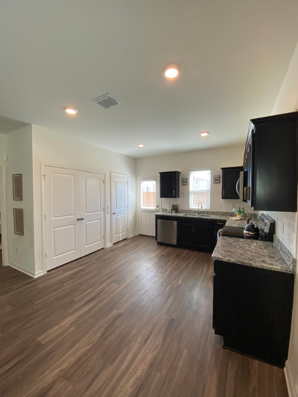 Building Photo - 5407 Malakoff Dr