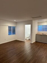 Building Photo - 1146 Calle Emparrado
