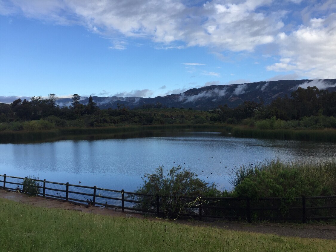 Lake Los Carneros one block away - 6522 Camino Caseta