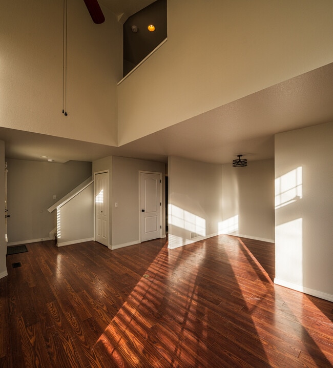 Dining Room - 1419 Red Mountain Dr