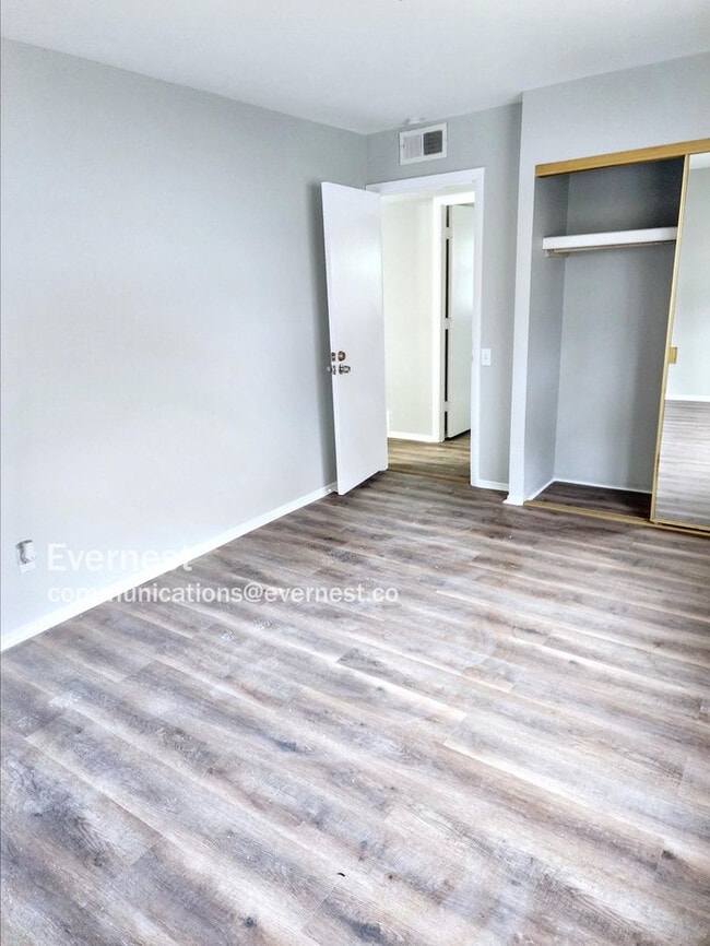 Building Photo - 10555 Langford Dr