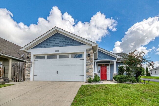 Foto del edificio - 3 Bed / 2 Bath with 2 Car Garage in NW