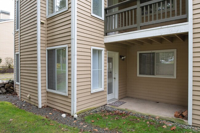 Foto del edificio - 5300 Harbour Pointe Blvd
