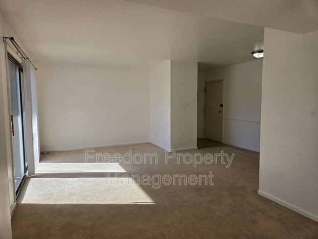 Photo - 10629 Provincial Dr House