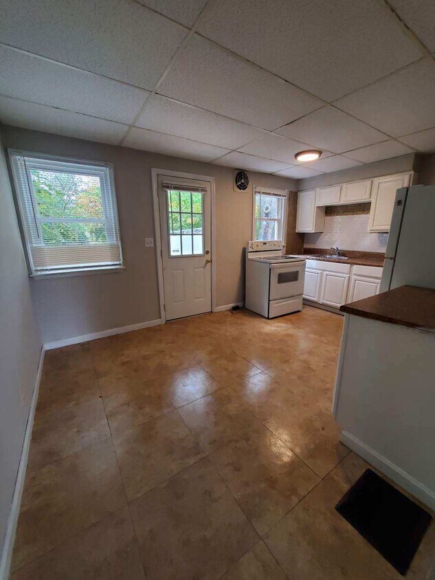 2983 E Moreland Dr, Columbus, OH 43209 House Rental in Columbus, OH