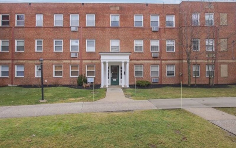 13833 Cedar Rd Unit 205, South Euclid, OH 44118 Room for Rent in