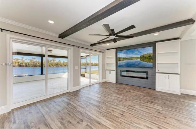 Building Photo - 9675 SW Anchor