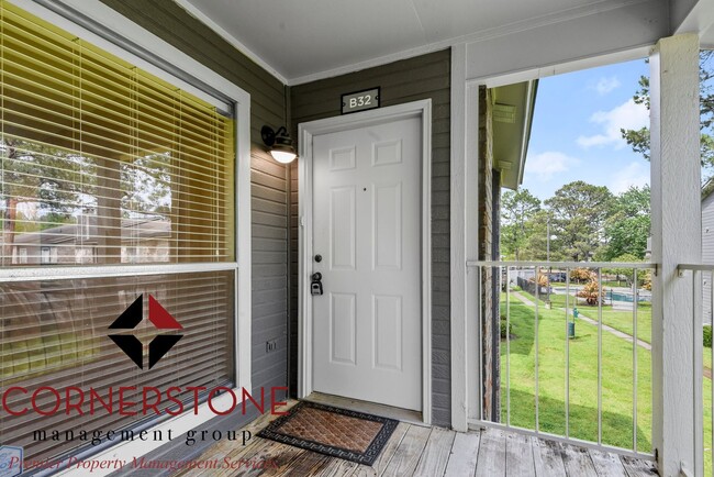 Foto del edificio - Tiger Town Crib — 1BR Just Minutes from Ca...