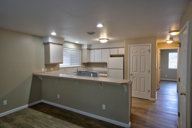 Foto del edificio - 1725 SW Forest Ridge Ave