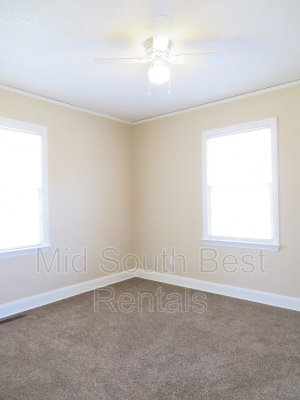 Building Photo - 1287 Pera Ave