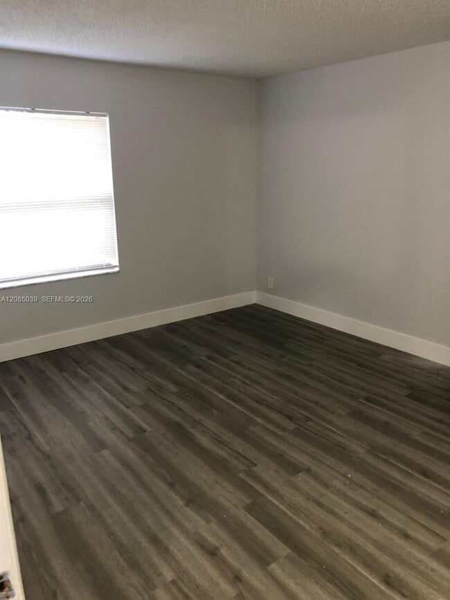 Building Photo - 5080 Sanctuary Way