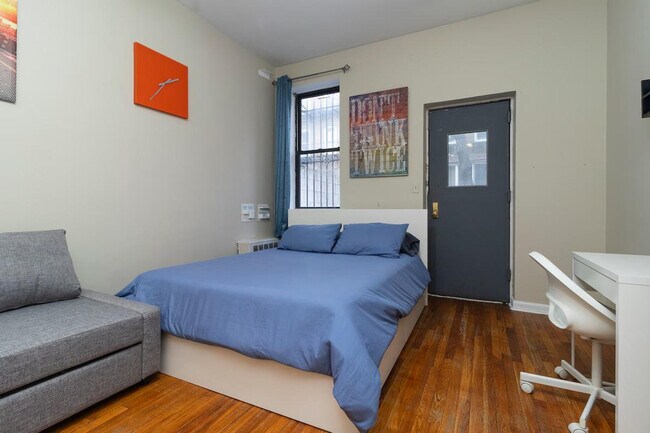 Foto del edificio - 250 E 82nd St