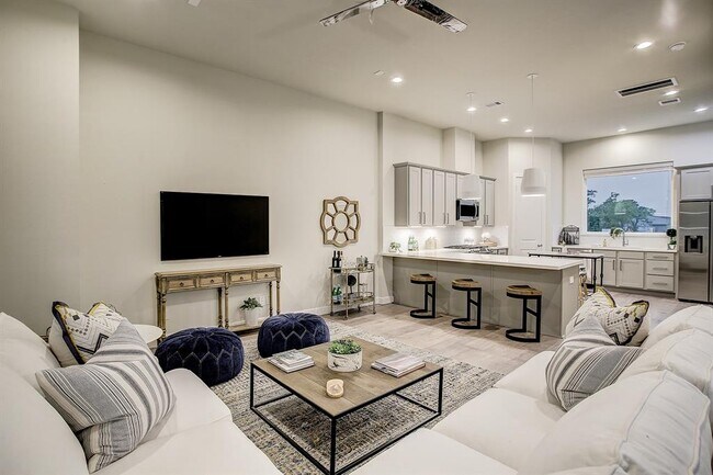 Foto del edificio - 6303 Paddington St