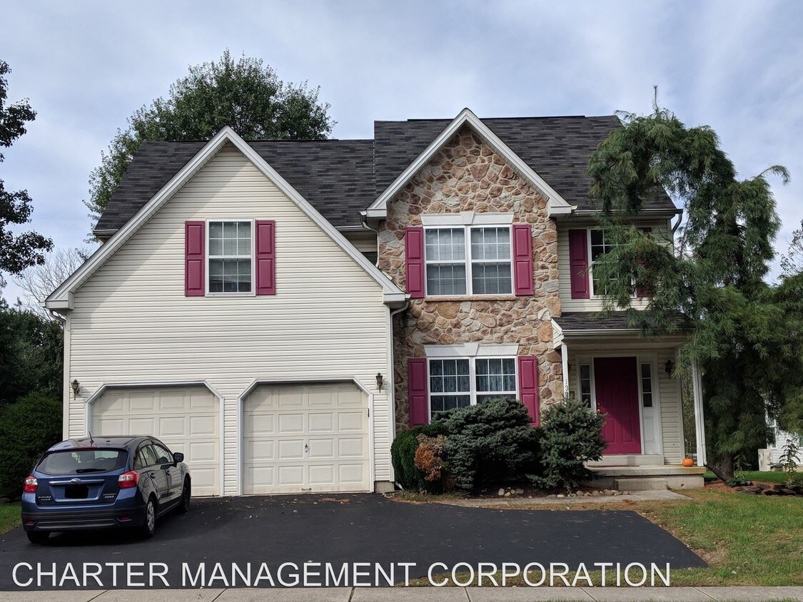 Primary Photo - 4 br, 3 bath House - 131 Riverwoods Drive