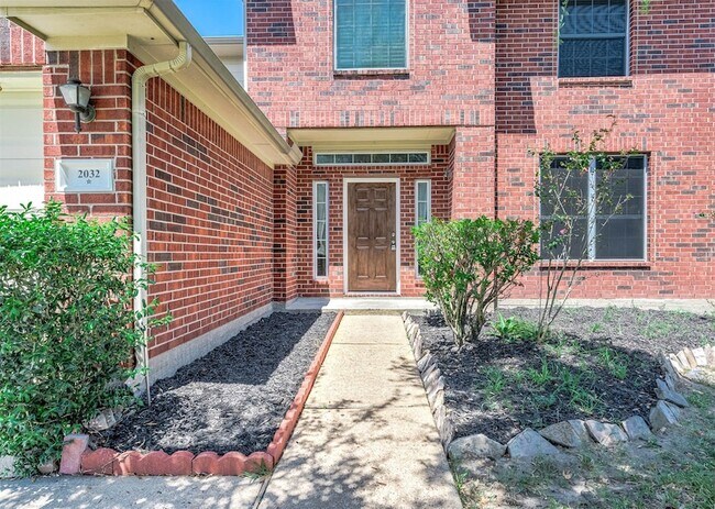 Building Photo - 2032 Creek Shore Ln