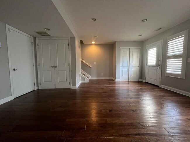 Foto del edificio - 5932 Winberry Creek Dr