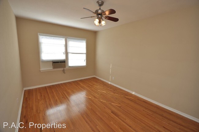 Foto del edificio - 11720 W Magnolia Blvd