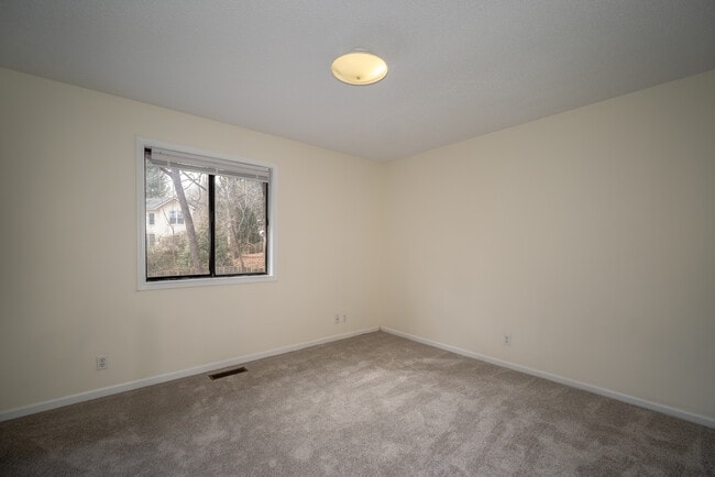 Building Photo - 72 Greenville Hwy