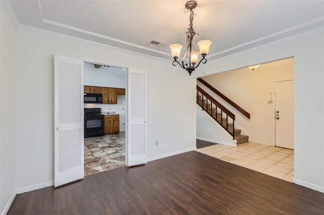Building Photo - 701 Dickey Drive