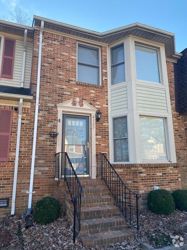 Building Photo - 4307 Manchester Ln