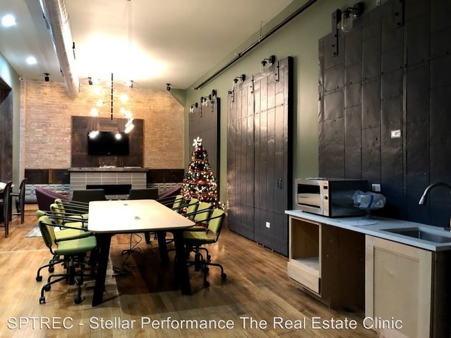 Foto del edificio - 1432 W 21st St