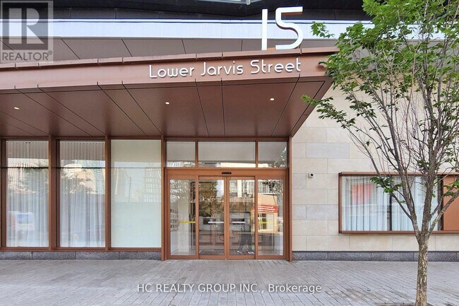 Photo du bâtiment - 15-2715 Lower Jarvis St