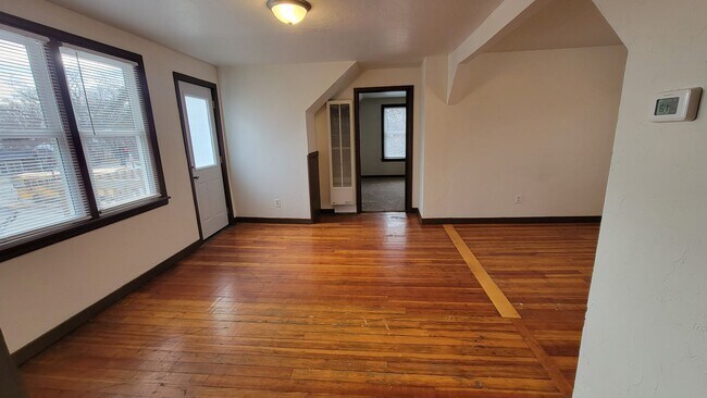 Foto del edificio - 1168 Shawano Ave