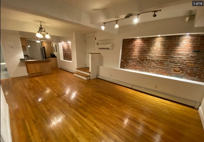 Building Photo - 476 Columbus Ave