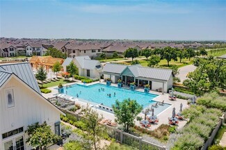 Building Photo - 2424 Mockingbird Ct