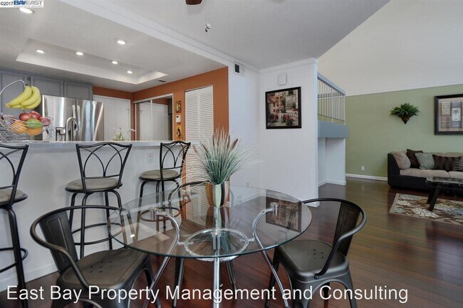 Building Photo - 3 br, 2.5 bath House - 4009 San Francisco ...