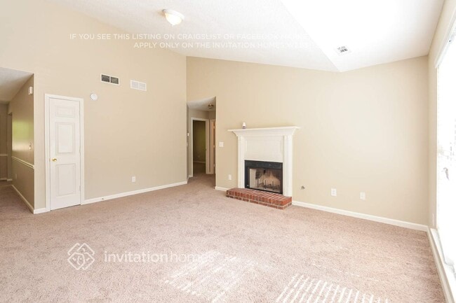 Building Photo - 3940 Cumberland Trail SE