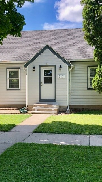 Gire a la derecha en frente del Park - 517 4th St