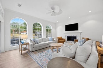 Building Photo - 3976 Ponte Vedra Blvd