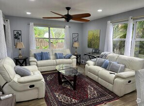 Building Photo - 1394 Riverside Cir