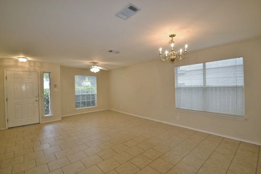 Foto del edificio - North West San Antonio 3/2