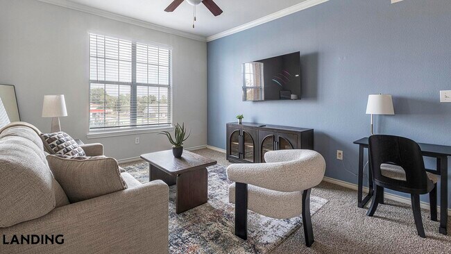 Foto del edificio - 8989 West Rd