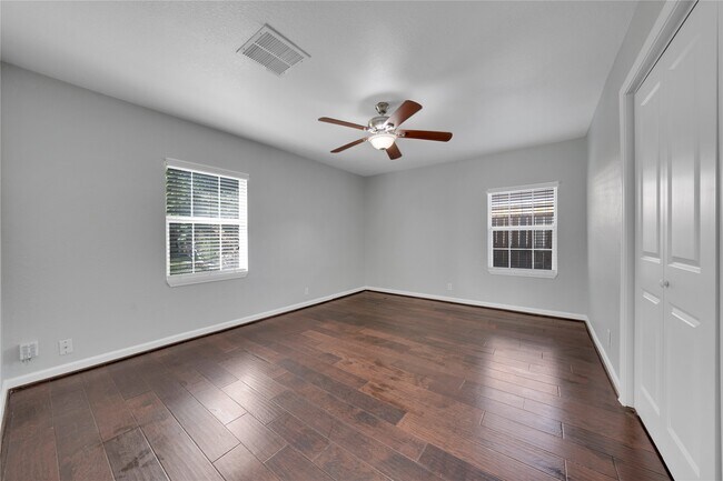 Foto del edificio - 4907 Marietta Ln