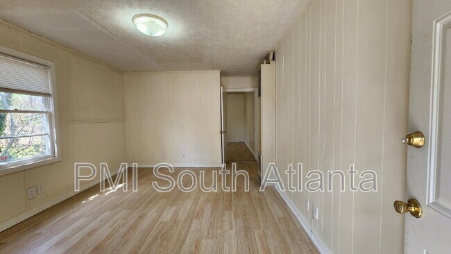 Building Photo - 141 Alabama St