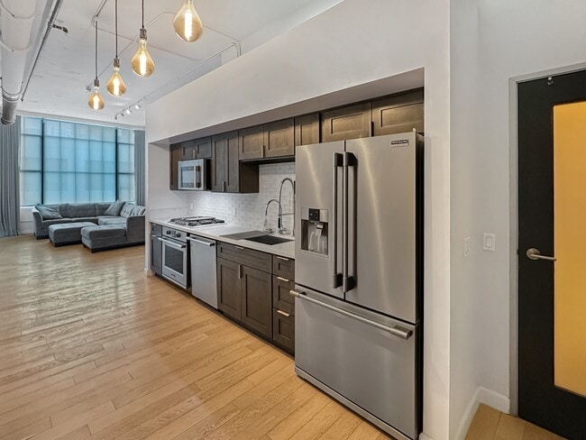 Photo - 420 San Pedro St Townhome